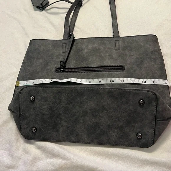 Women’s large hand bag/ tote. With medal X on the straps. - Picture 14 of 15